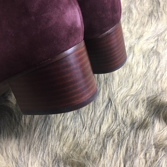 NWB Tommy Hilfiger Burgundy Ankle Boots - Picture 7 of 8